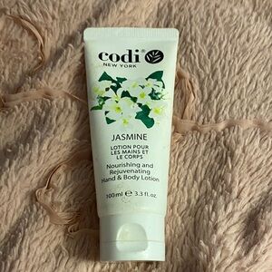 Codi New York Jasmine Hand & Body Lotion - White